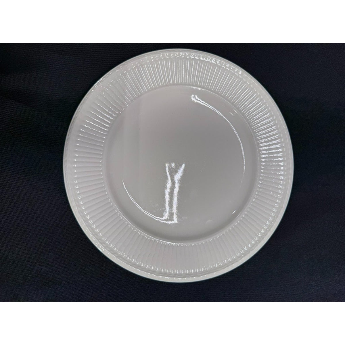 Set of 7 Wedgwood Edme Cream/ White Round Salad Plates Lined Rim 8.25" Vintage