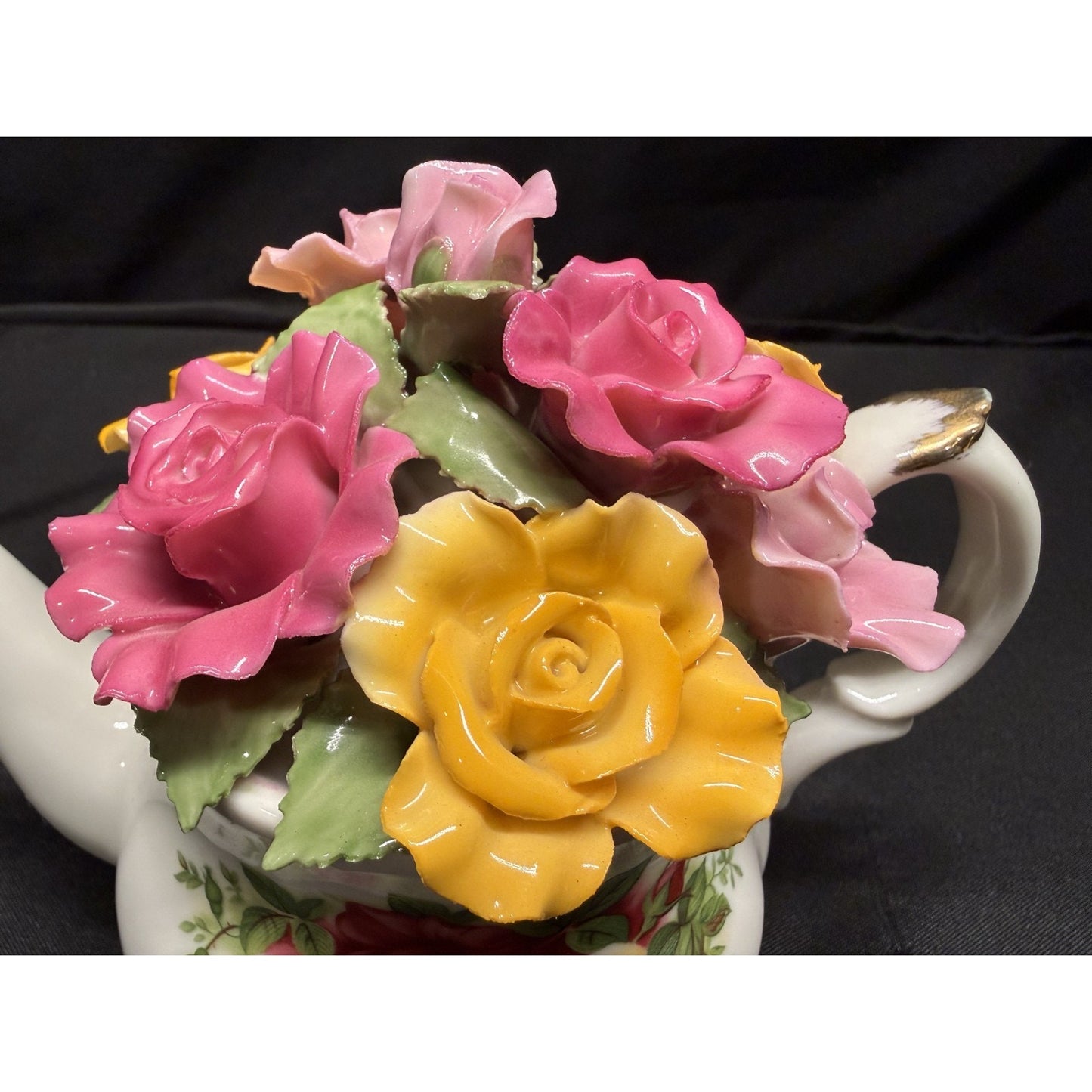 RARE Royal Albert Old Country Roses Floral Teapot Music Box Vintage WORKING!