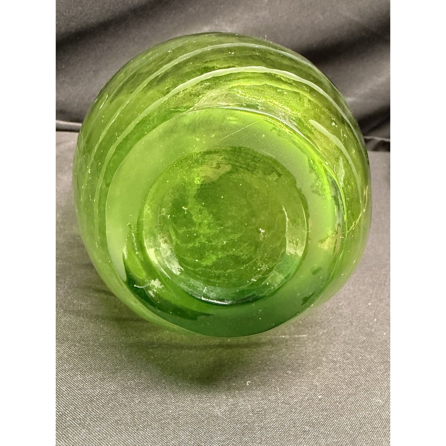 Rare Vintage Art Glass Mid Century Green Striped Etched Glass Teardrop Vase 7”