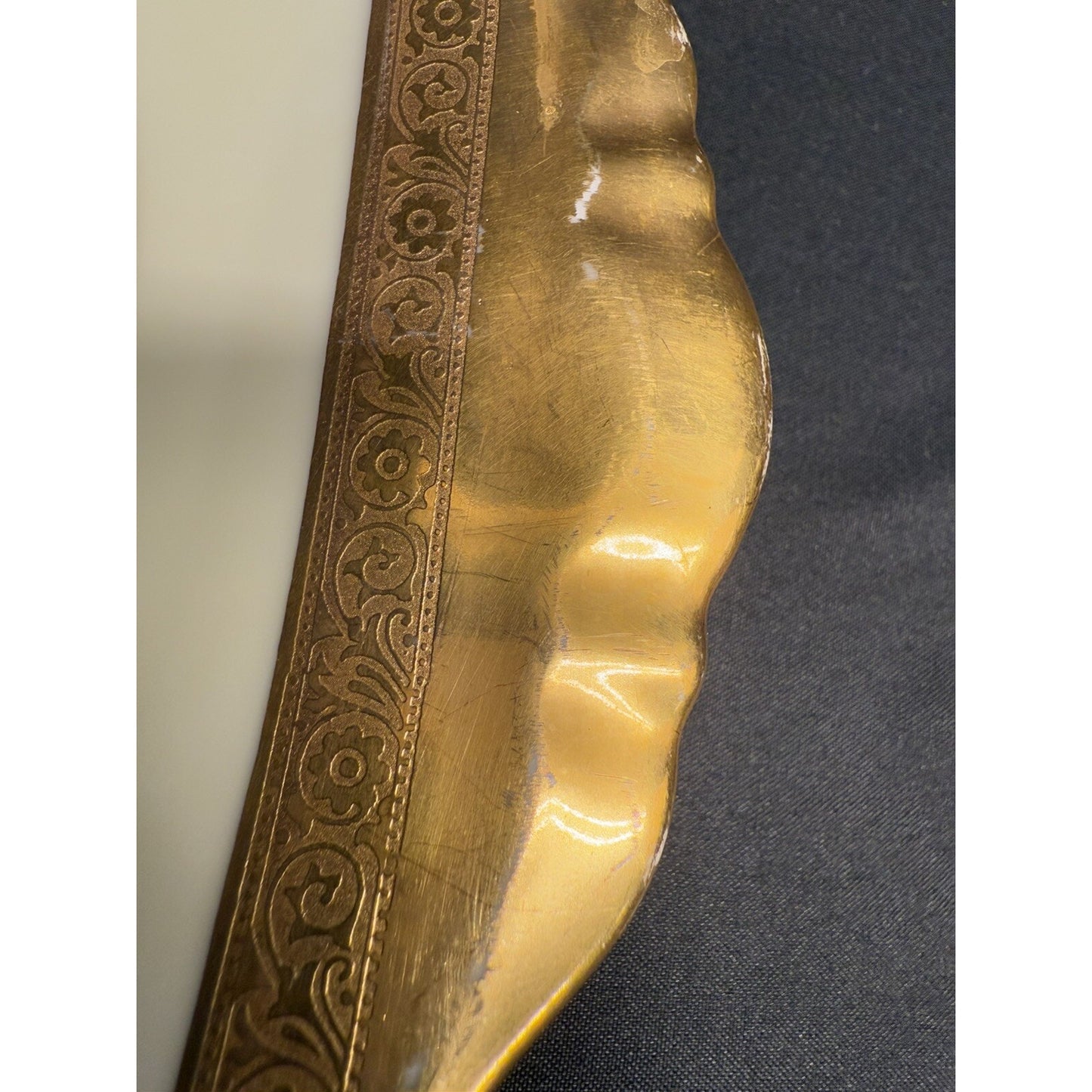 Heinrich & CO Selb Bavaria 16.5” X 11” Oval/octagon Serving Platter Gold vintage