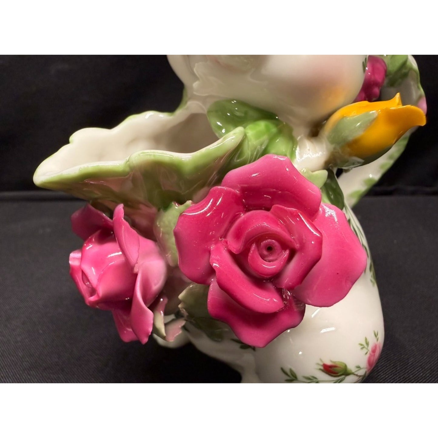 Pair of Royal Albert Old Country Roses Bunny Sugar Bowl & Creamer dish vintage