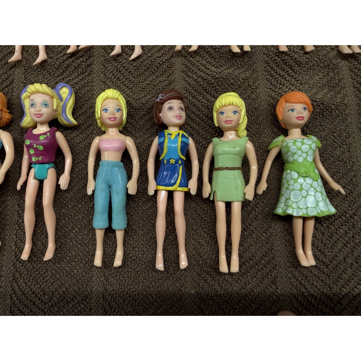 34 Pc Polly Pocket Dolls Including 2 Rick Dolls & Disney 3.5-4" tall Vintage