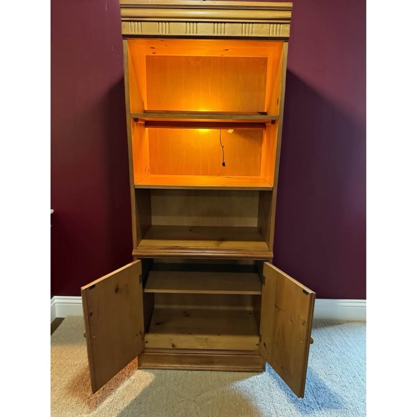 Wooden lighted bookcase/ shelf unit with lower cabinets