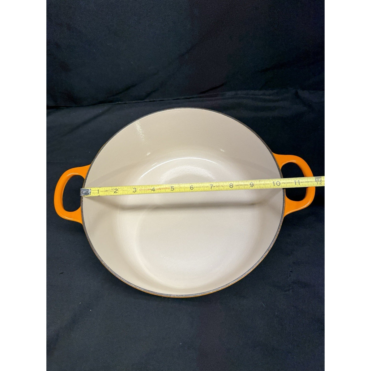 Le Creuset Vintage Enameled Cast Iron Dutch Oven Flame Orange 7.25 Quart 10.25”