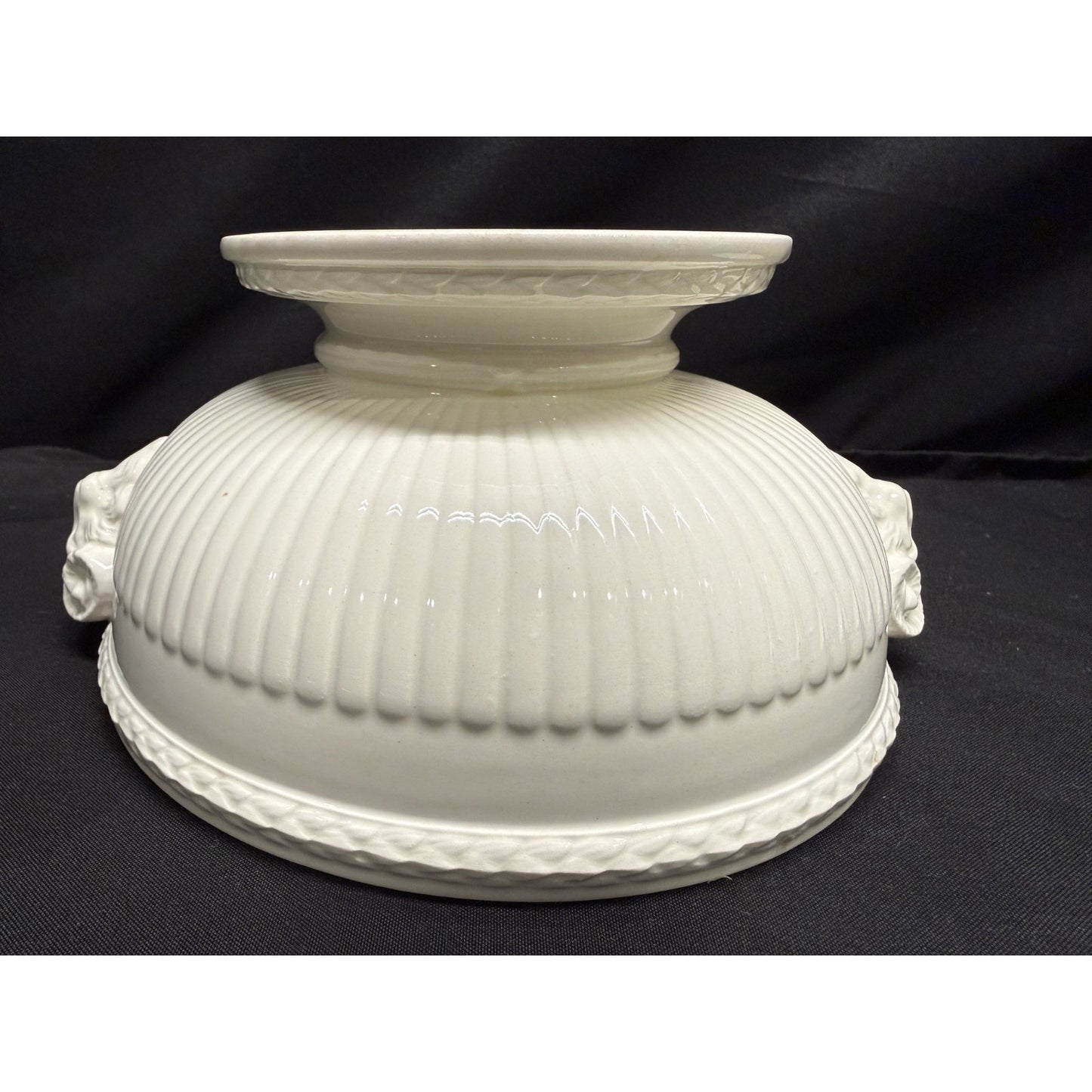 Wedgwood Edme Etruria Barlaston Covered Casserole Dish Tureen Ram Heads Vintage