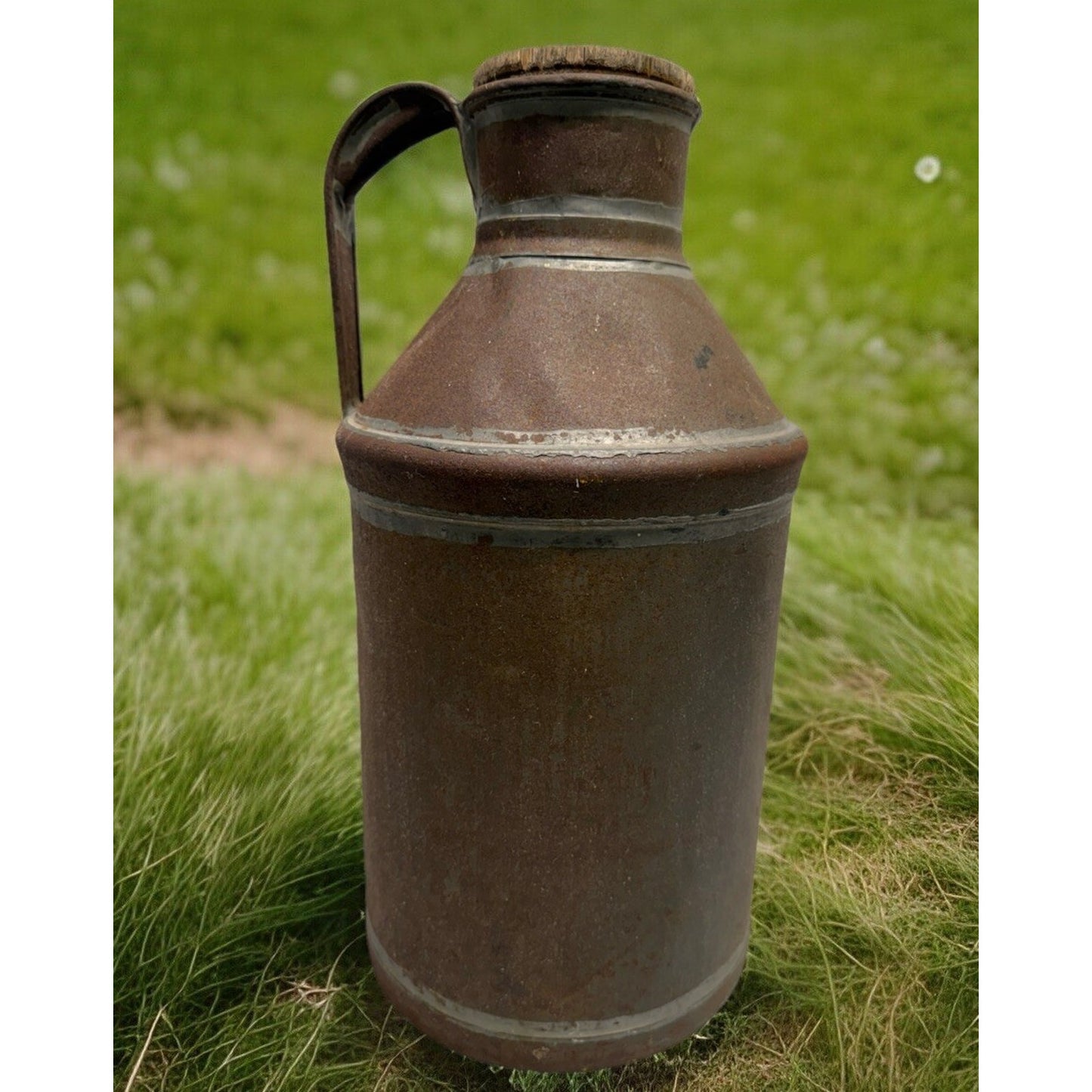 Antique early 1900’s metal milk can original wooden stopper farmhouse rustic 17”