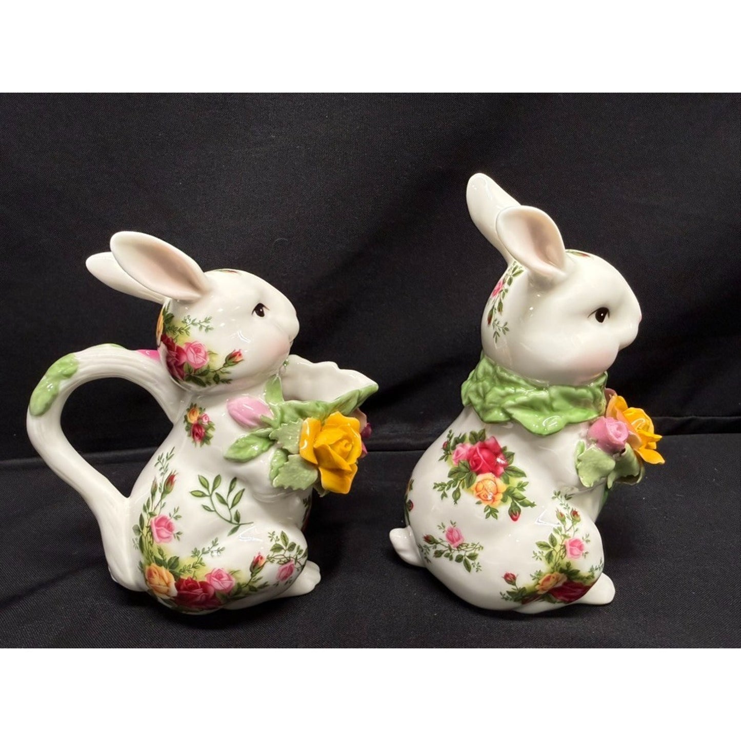 Pair of Royal Albert Old Country Roses Bunny Sugar Bowl & Creamer dish vintage