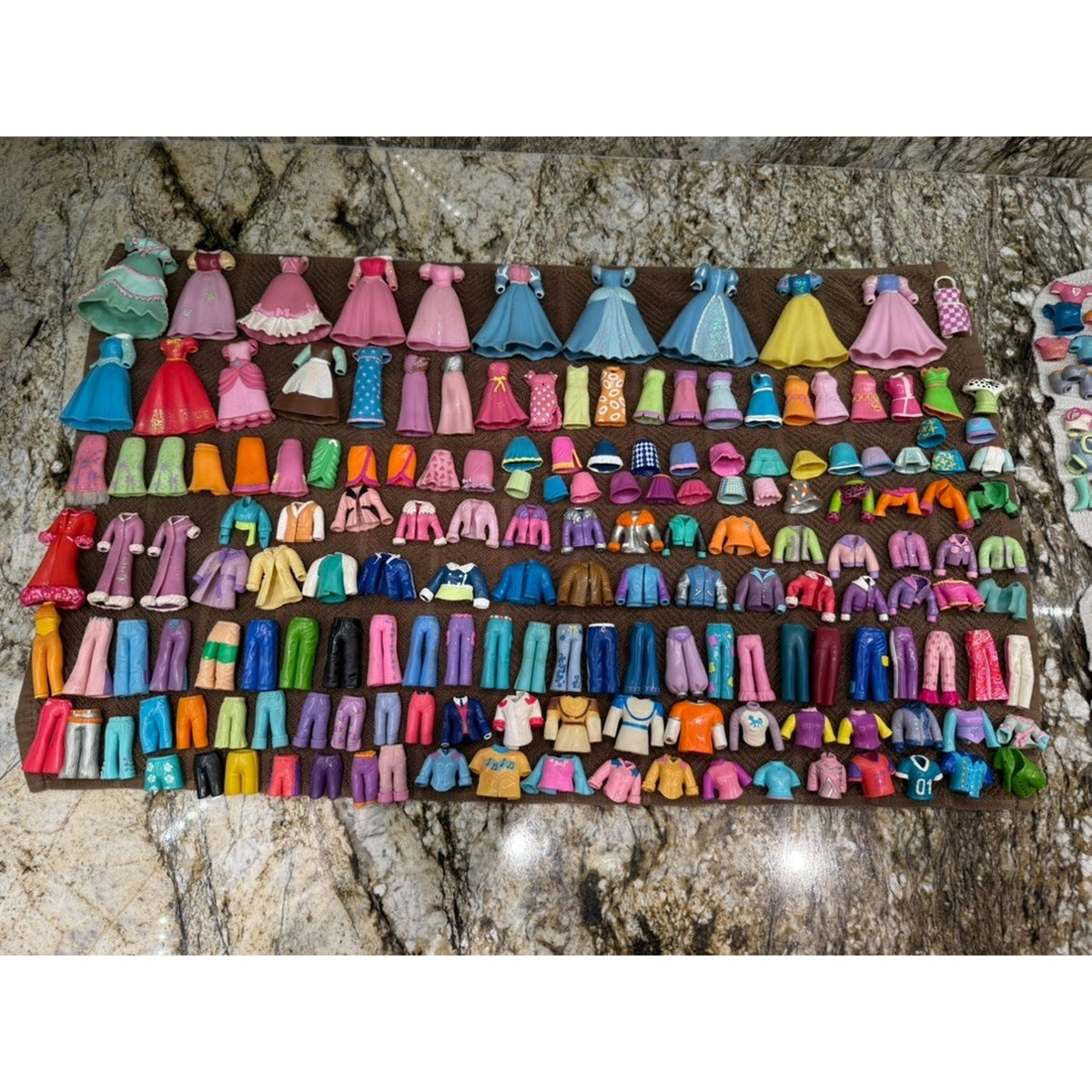 350 + Pc Vintage Polly Pocket Lot Clothing Hats Purses Shoes Accessories 2000's