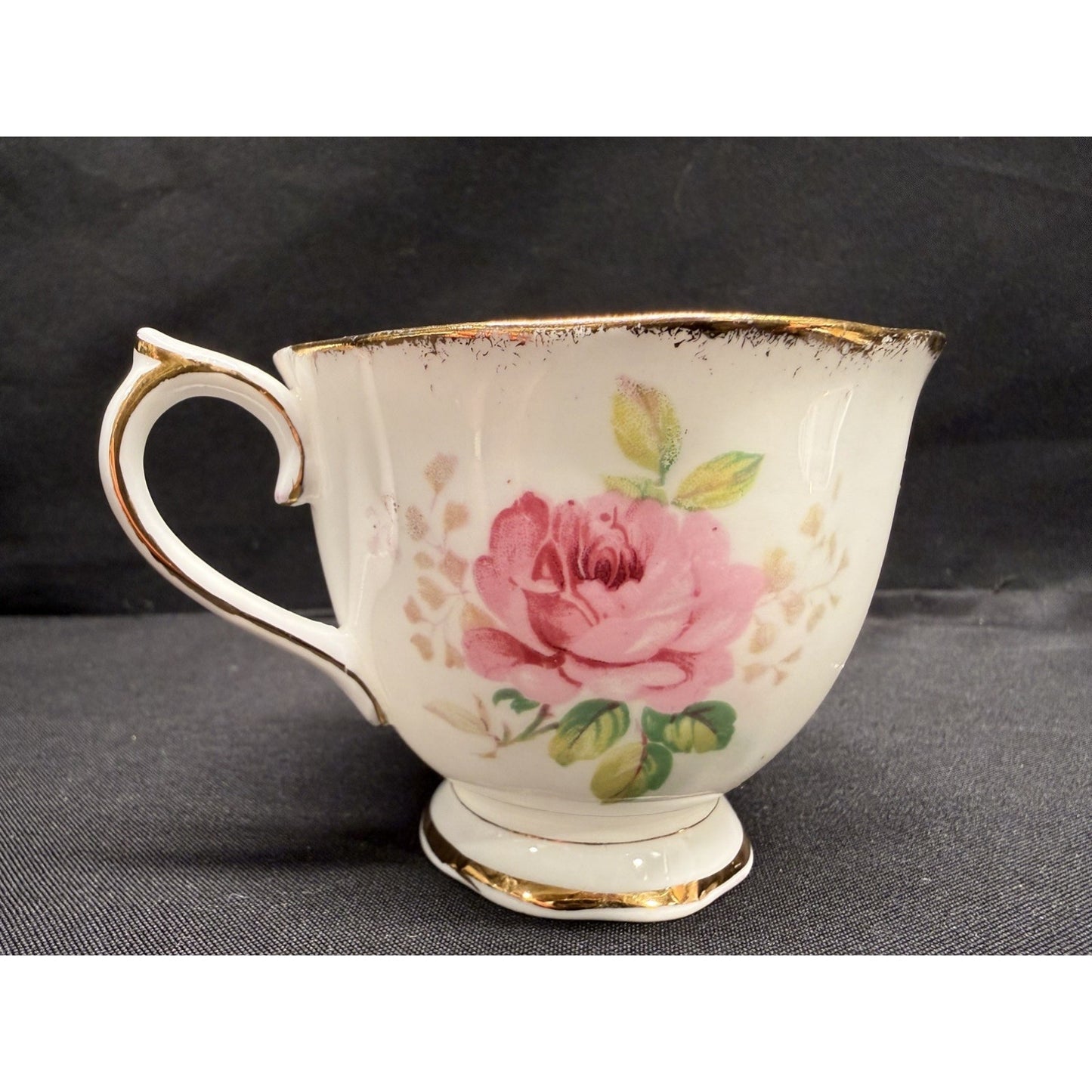 Vintage Royal Albert American Beauty Tea Cup and Saucer Pink Roses Gold Trim