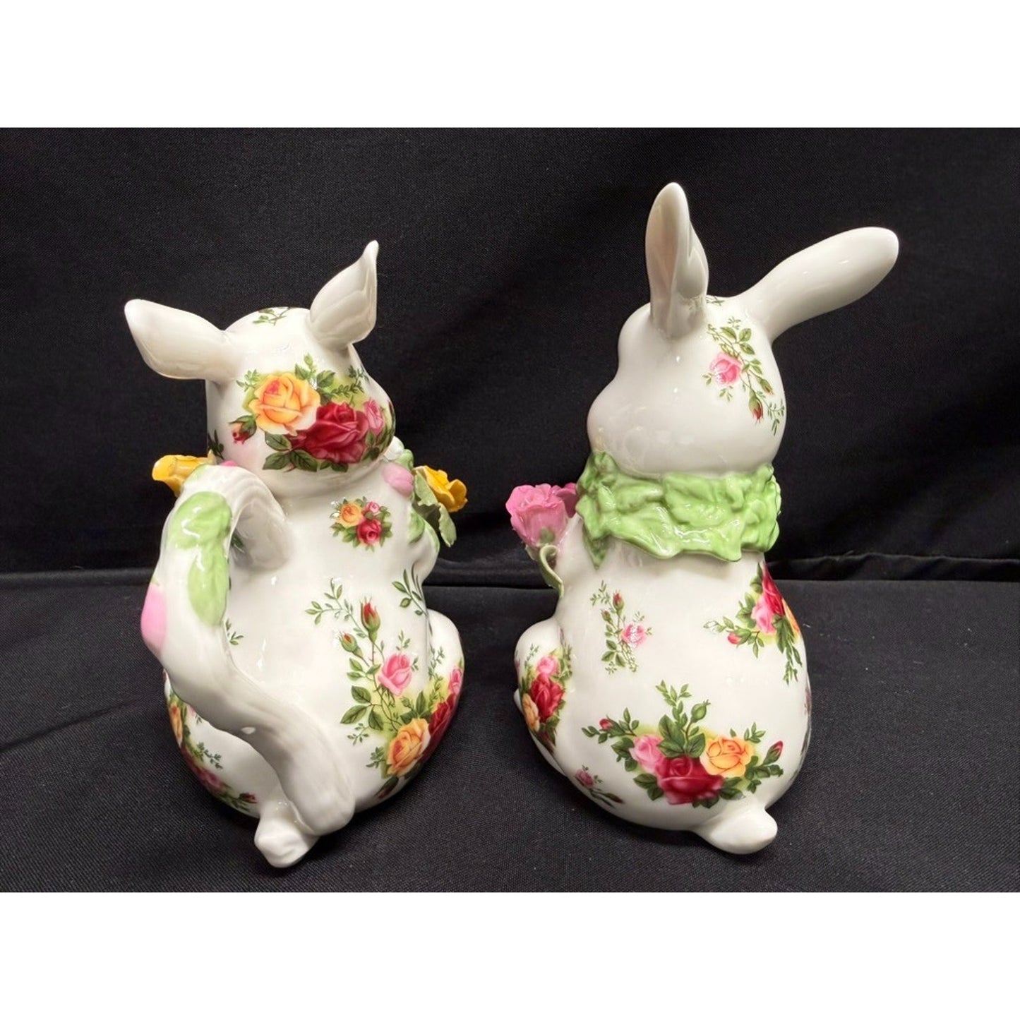 Pair of Royal Albert Old Country Roses Bunny Sugar Bowl & Creamer dish vintage