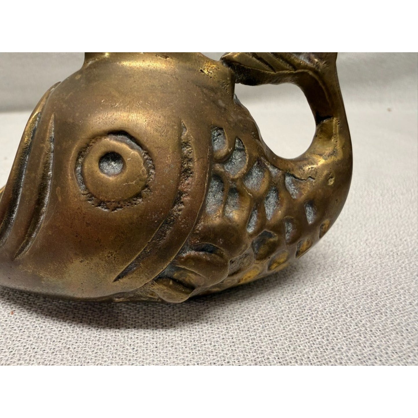 Walter Bosse Mid Century Modern Fish Sculpture Brass Ashtray 1950s 3.5" x2.5"