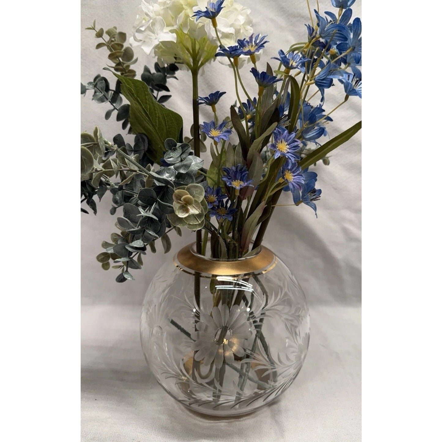 Rare Mid Century Clear Glass Round Vase Etched Flowers Gold Rim On Top & Bottom
