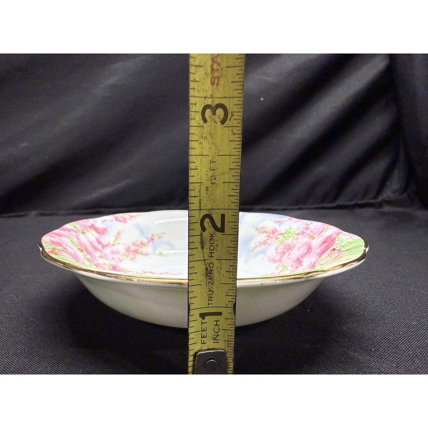 8 Royal Albert England Blossom Time 5.25” Berry Bowls Scalloped Rim Pink Vintage