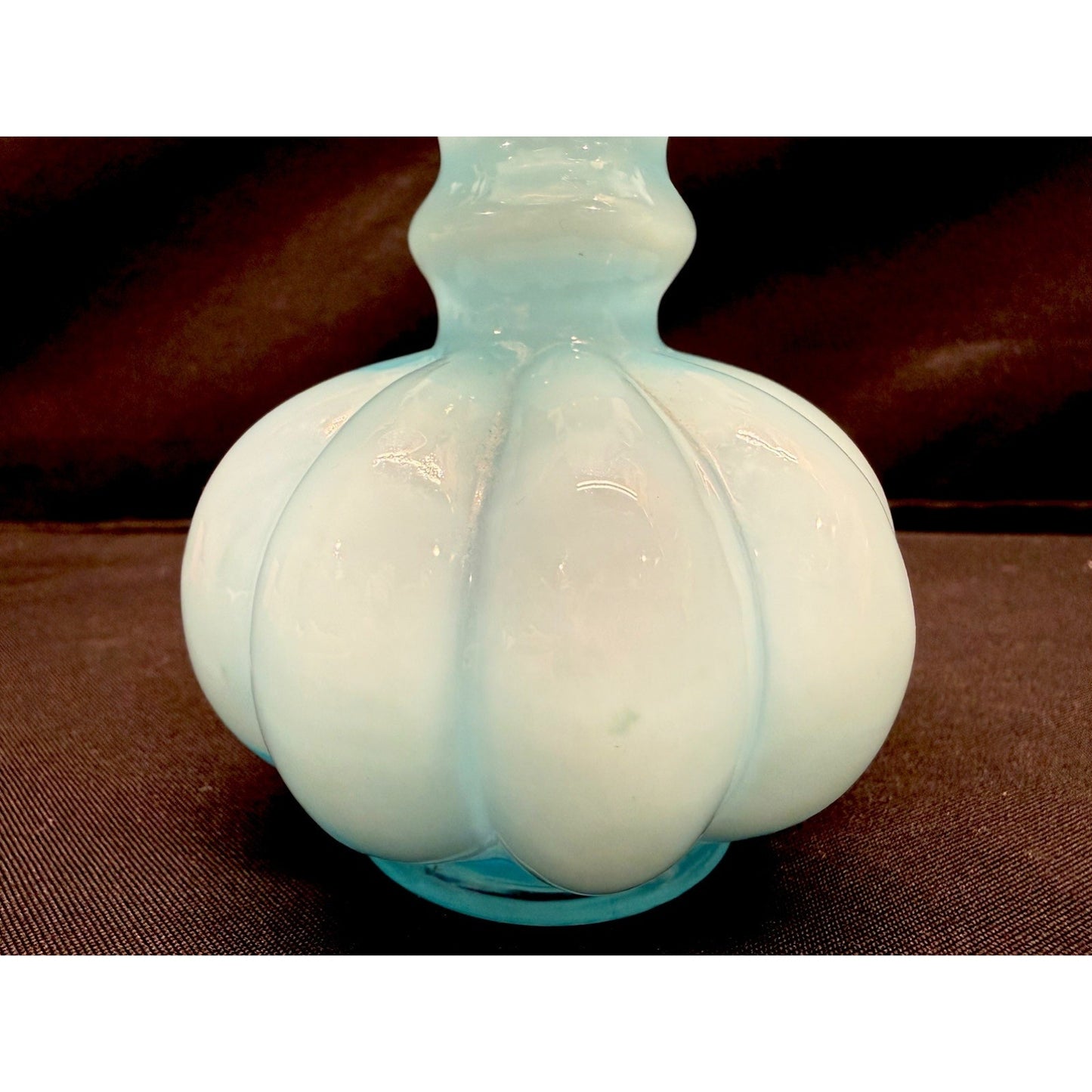 Fenton baby Blue mid century Melon Vase scalloped ruffled top 4.5 inch vintage
