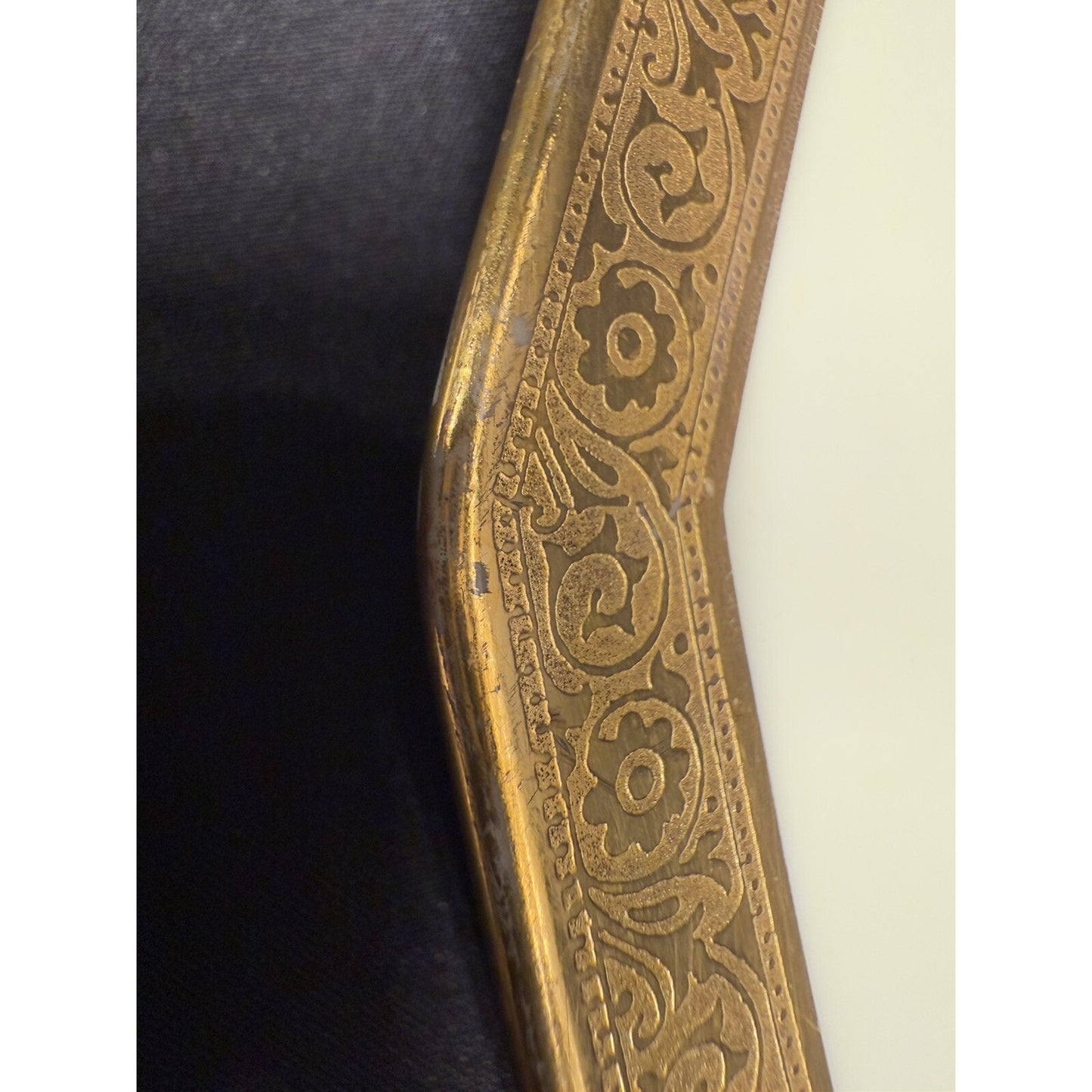 Heinrich & CO Selb Bavaria 16.5” X 11” Oval/octagon Serving Platter Gold vintage