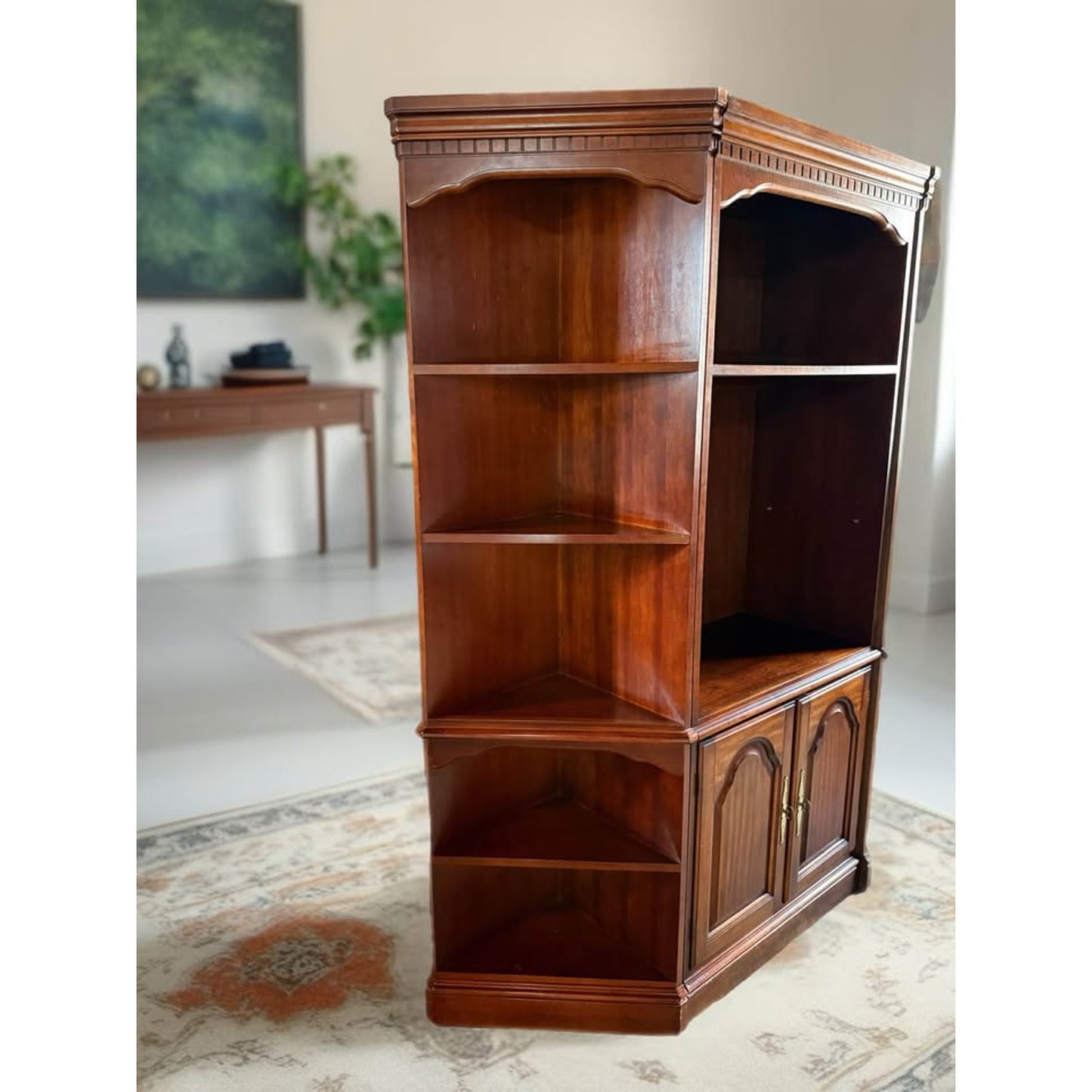 Beautiful 3 piece wood entertainment center/display shelves