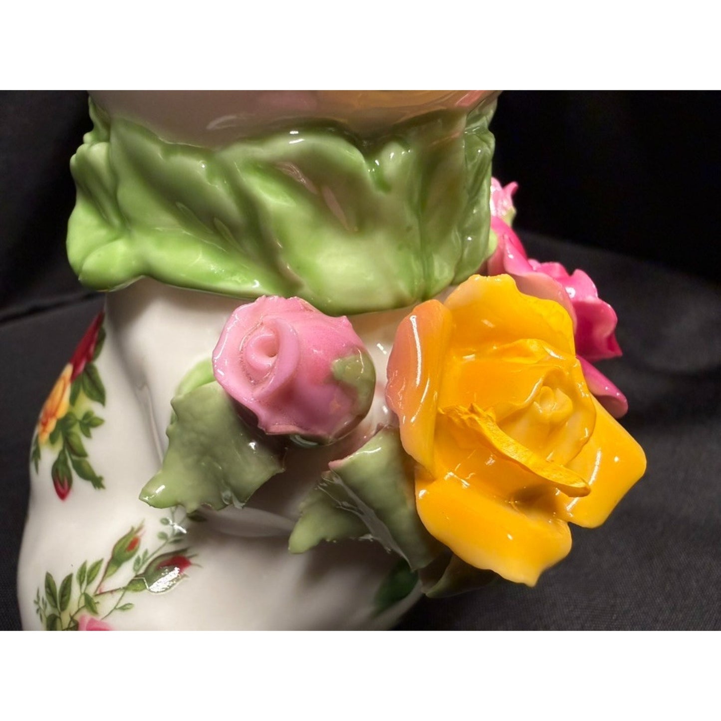 Pair of Royal Albert Old Country Roses Bunny Sugar Bowl & Creamer dish vintage