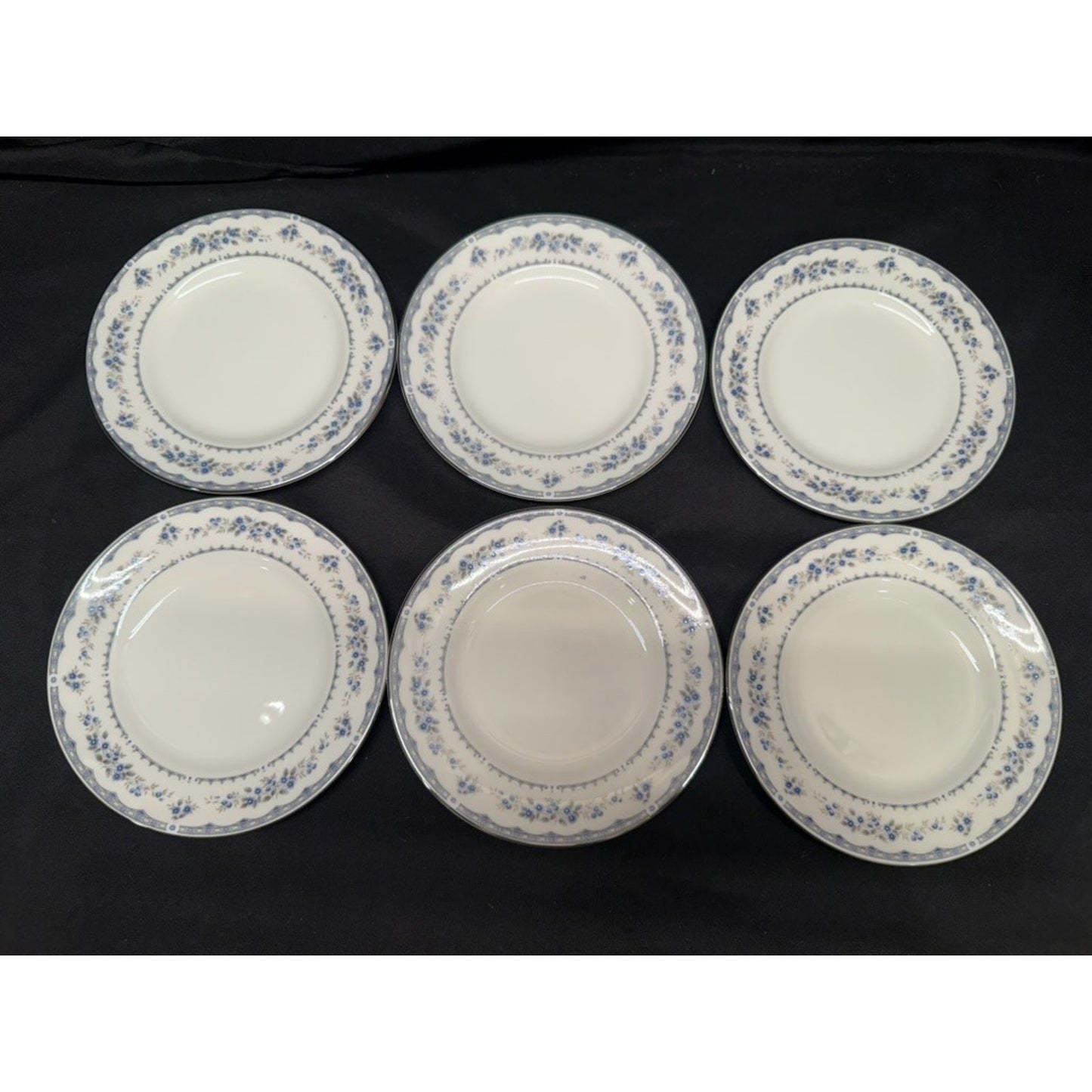 Set of 6 Wedgwood 6" Bread Plates Gardenia Blue w/Platinum Trim discontinued