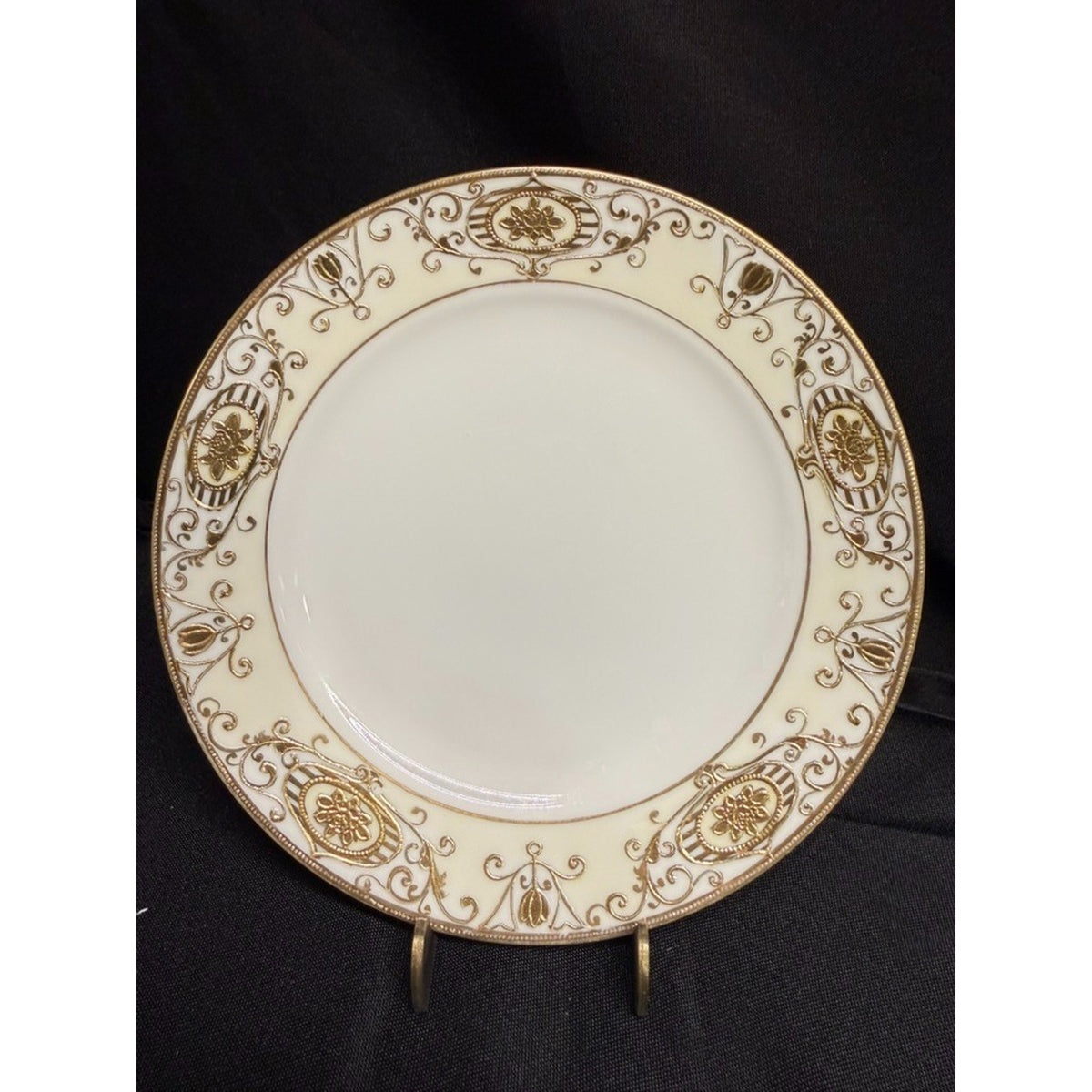 Set of 3 Noritake "Christmas Ball" 7.75" Salad Plates Round Gold Encrusted VTG