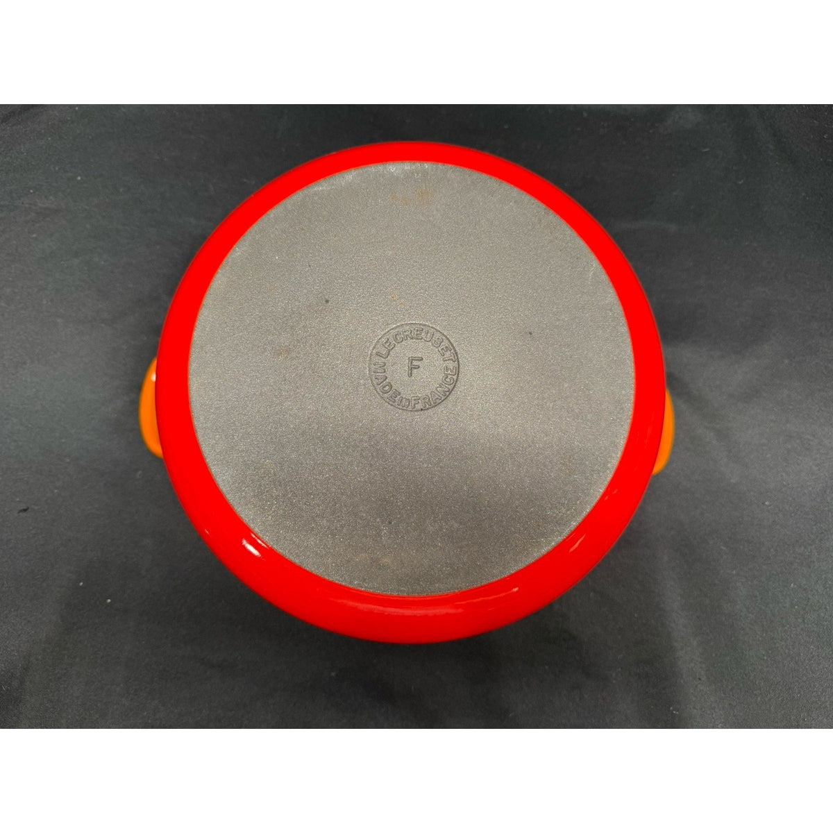 Le Creuset Vintage Enameled Cast Iron Dutch Oven Flame Orange 7.25 Quart 10.25”