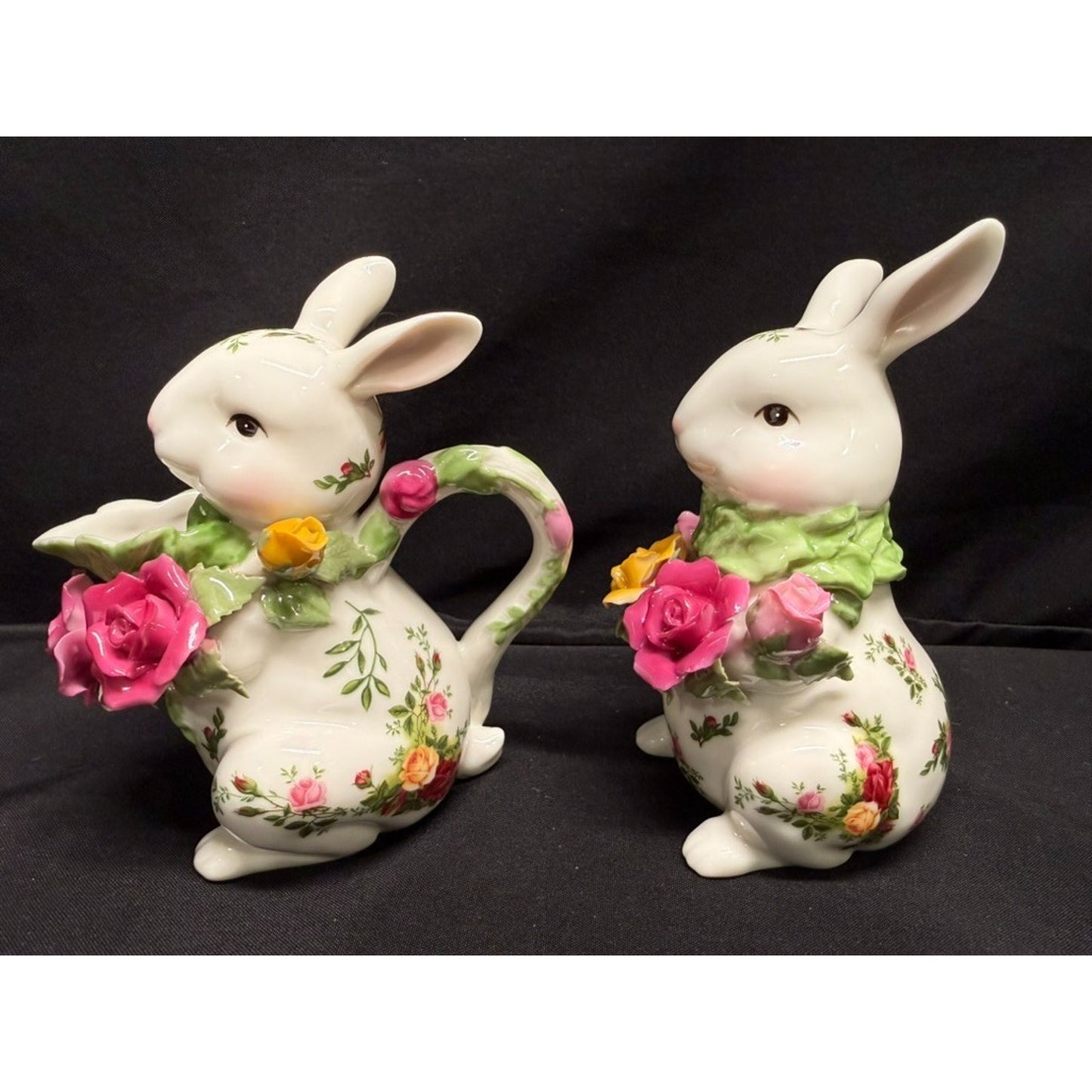 Pair of Royal Albert Old Country Roses Bunny Sugar Bowl & Creamer dish vintage