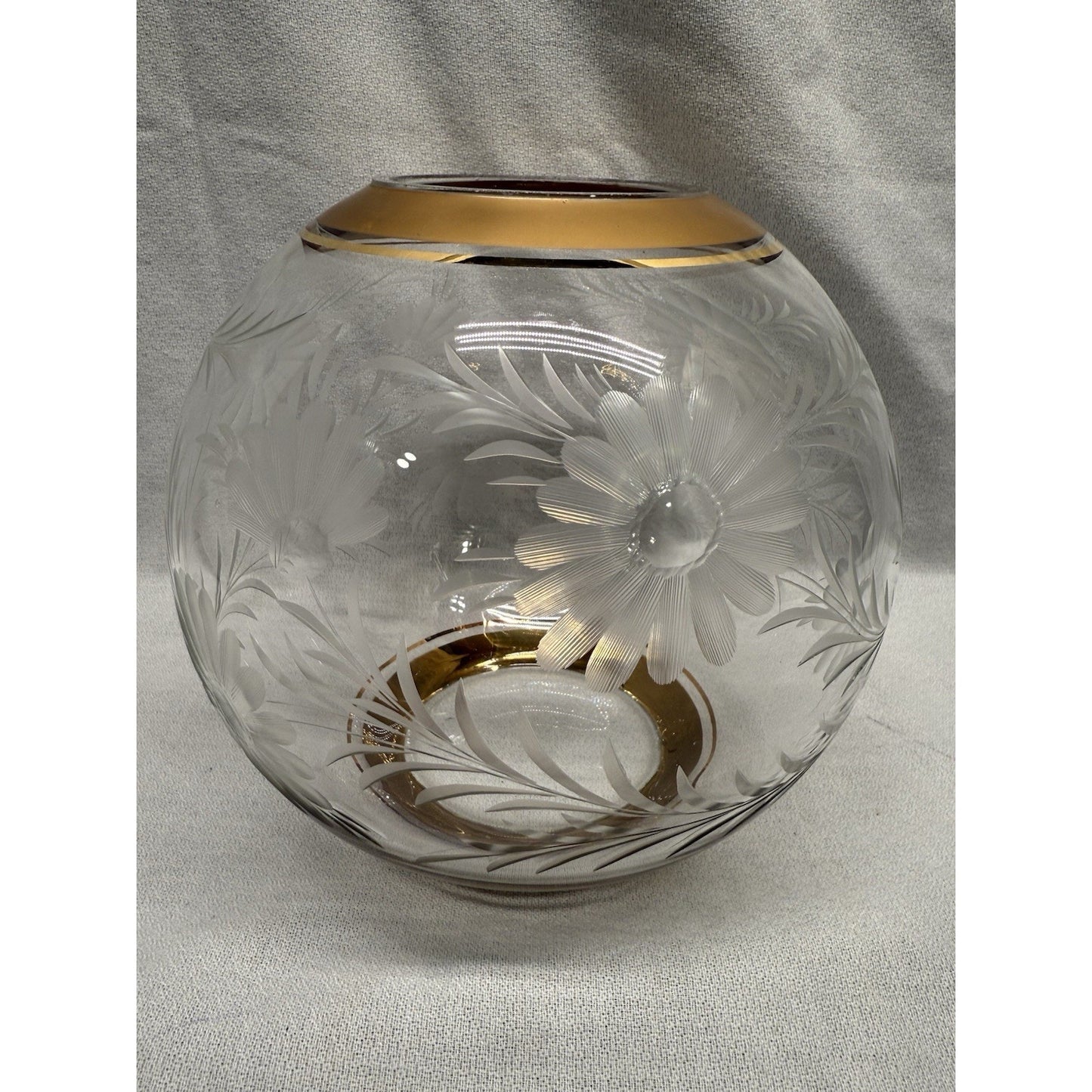 Rare Mid Century Clear Glass Round Vase Etched Flowers Gold Rim On Top & Bottom