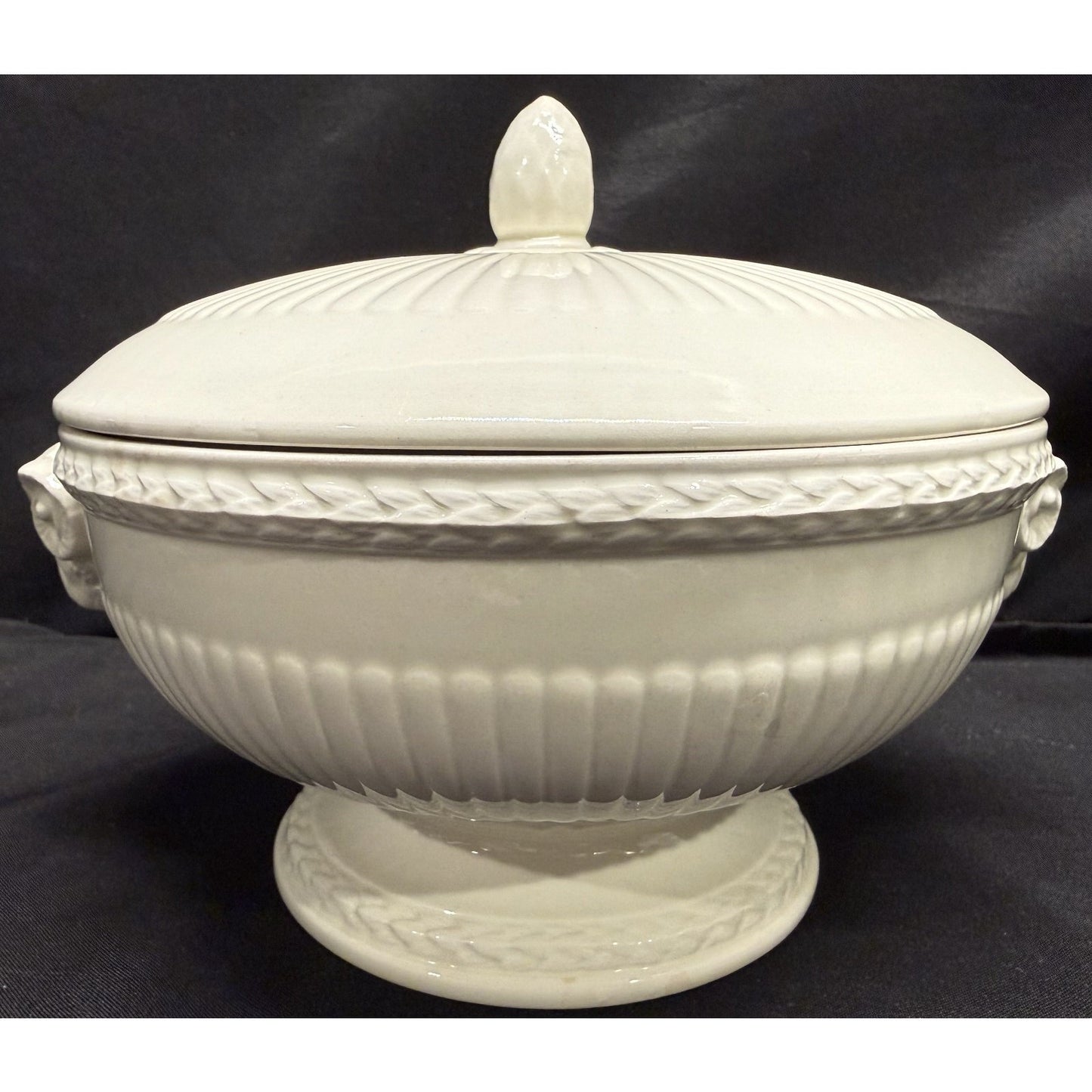 Wedgwood Edme Etruria Barlaston Covered Casserole Dish Tureen Ram Heads Vintage