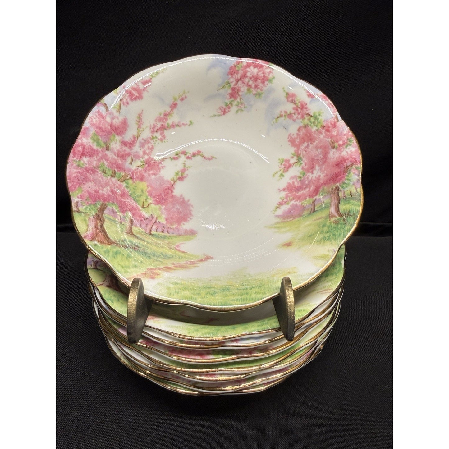 8 Royal Albert England Blossom Time 5.25” Berry Bowls Scalloped Rim Pink Vintage
