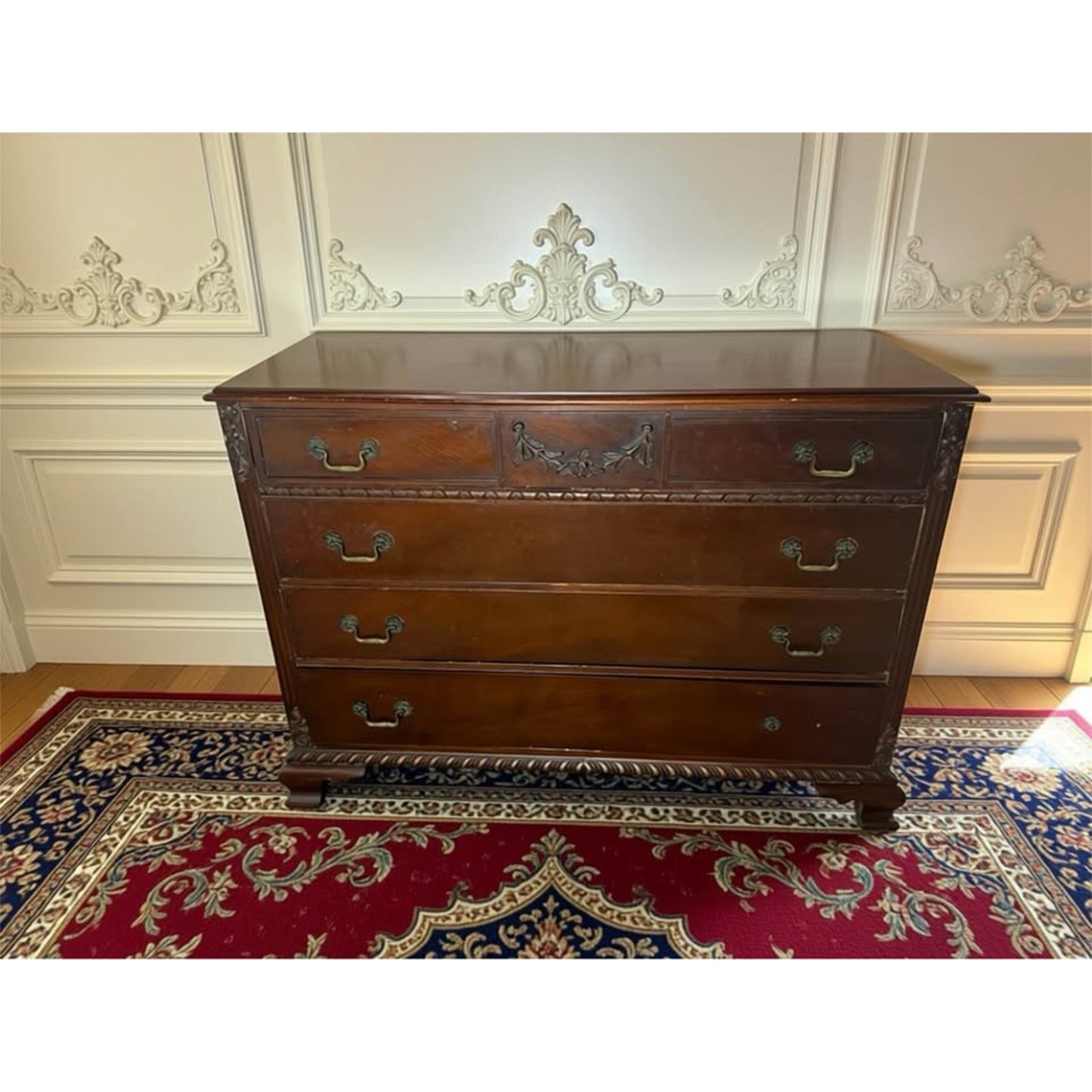 Antique mahogany 6 drawer solid wood dresser with ornate carvings